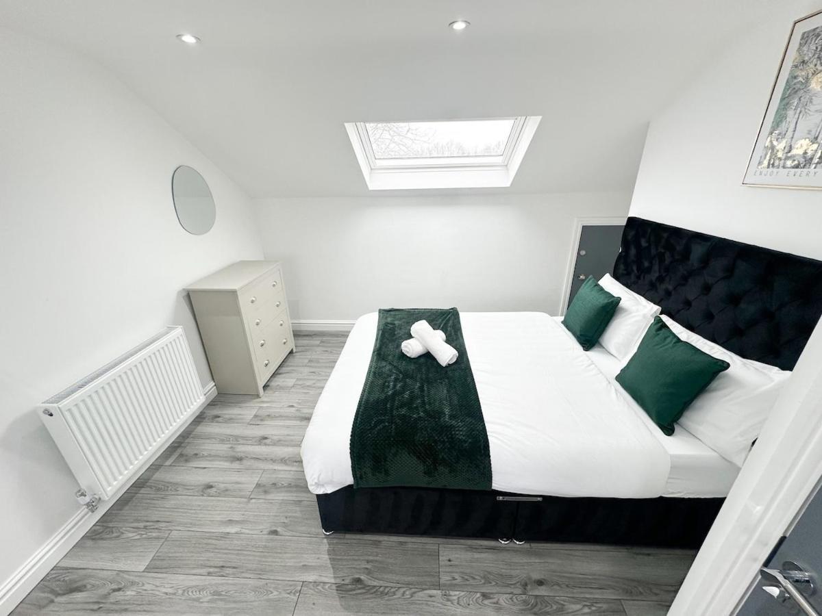 Contractors Dream, 4 Bedroom 2 Bathroom Liverpool Exterior foto